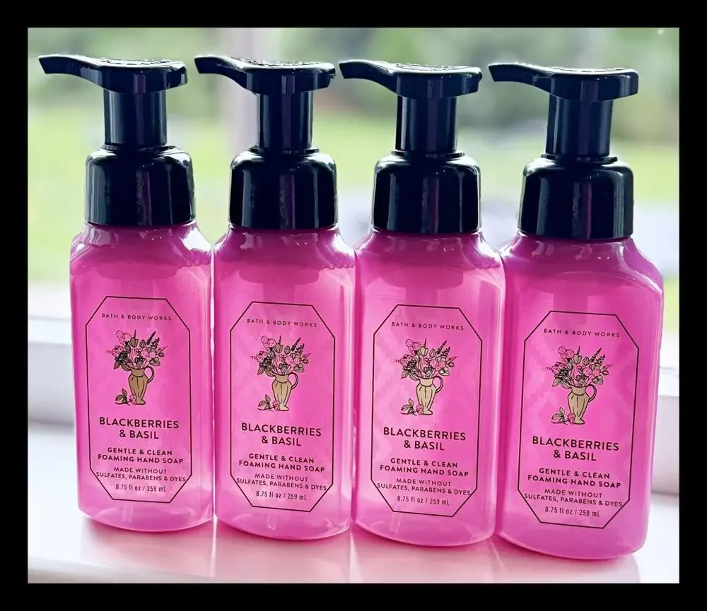 Bath & Body Works Blackberries & Basil Gentle Clean Foaming Hand Soap x4